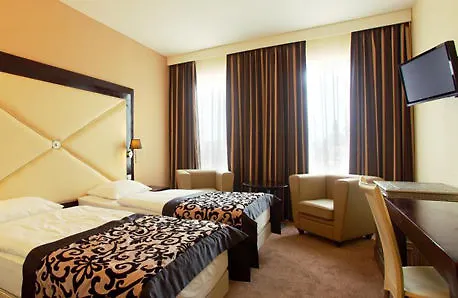 Elephant Design Hotel Prague 4*,