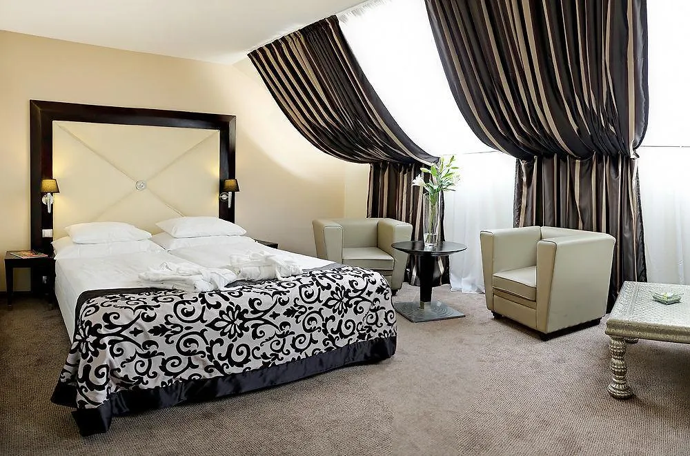 ****  Elephant Design Hotel Prague Czech Republic